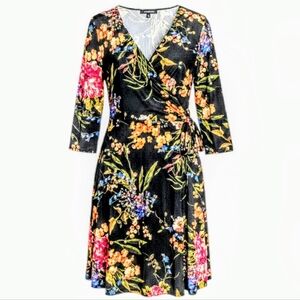 Hailey 23 Womens Black Floral V-Neck  Side tie Stretch Dress 3/4 Sleeve Sz L